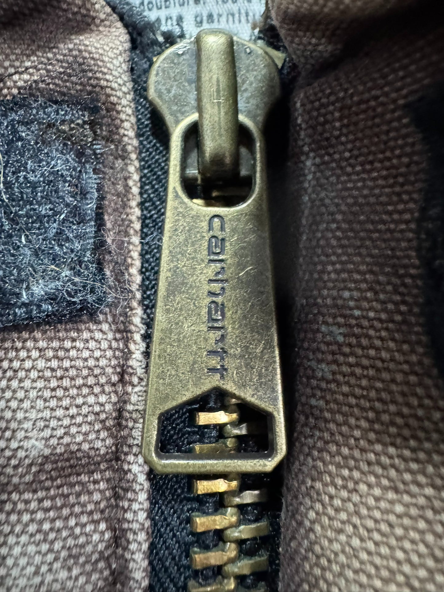 VTG Carhartt J22 DKB Detroit Quilted Artic Faded/Distressed Jacket - Made in USA - XL