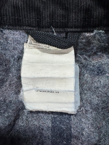 Vintage Distressed Carhartt J001 BLK Blanket Lined Detroit Jacket Made in Mexico - L